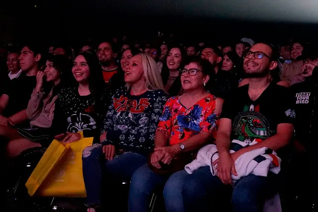Franco Escamilla conquistó León con un show inolvidable en Poliforum