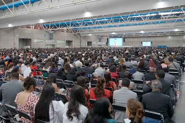 Asamblea Regional de Testigos de Jehová 2025: tres días de esperanza y unidad en León