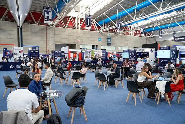 El Foro de Proveeduría Automotriz 2025 fortaleció la cadena automotriz en Poliforum León