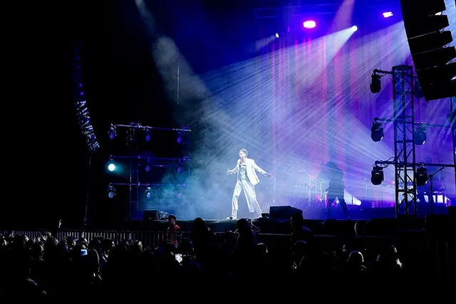 Benny Ibarra enamoró al público leonés en un concierto inolvidable