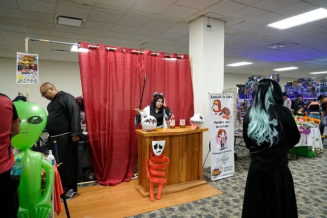 Star Con llenó Poliforum León de música, cosplay y cultura geek