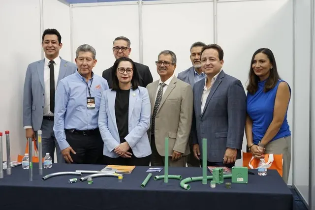 Expo Eléctrica Bajío 2025 iluminó Poliforum León