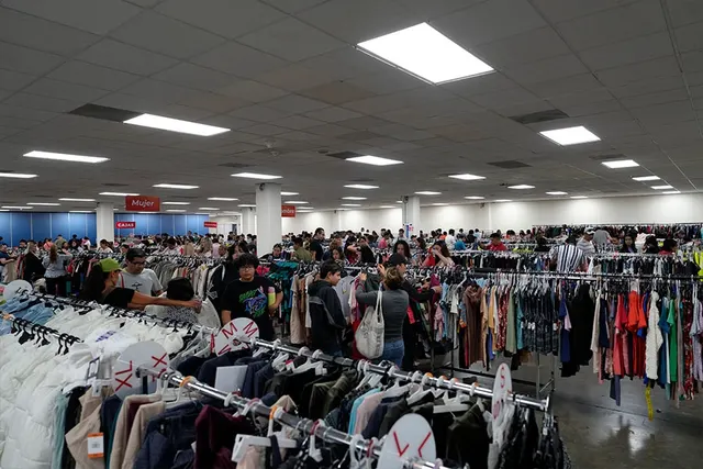 Forless Mobile Outlet 2026 ofreció moda y descuentos en León