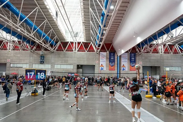 Festival Nacional de Voleibol rompió récord de participación en Poliforum León