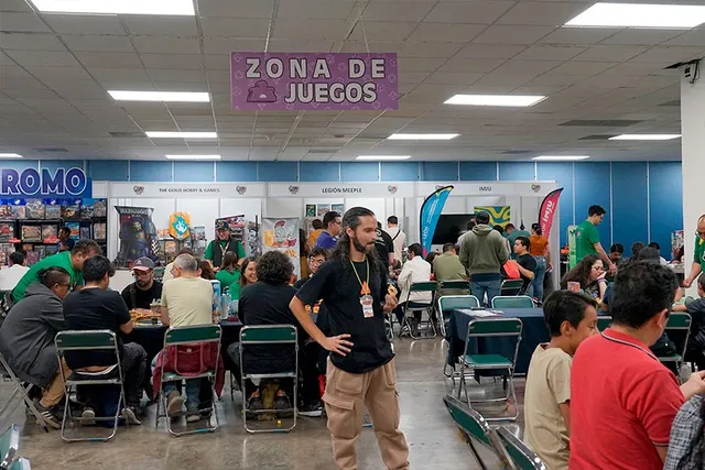 MeepCon León 2025 llenó de magia y fandom Poliforum León