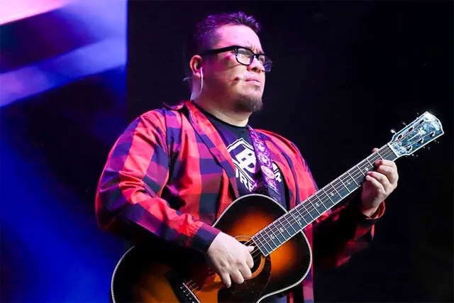Franco Escamilla conquistó León con un show inolvidable en Poliforum