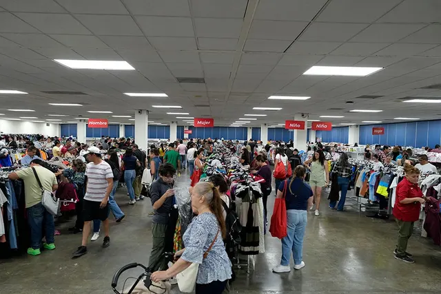Forless Mobile Outlet 2026 ofreció moda y descuentos en León