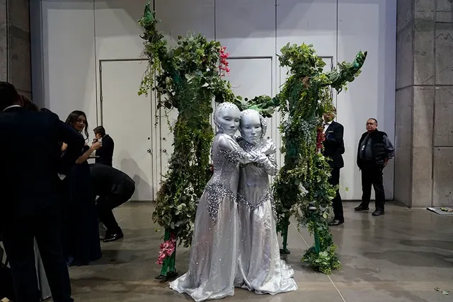 Lux celebró una graduación llena de orgullo en Poliforum León